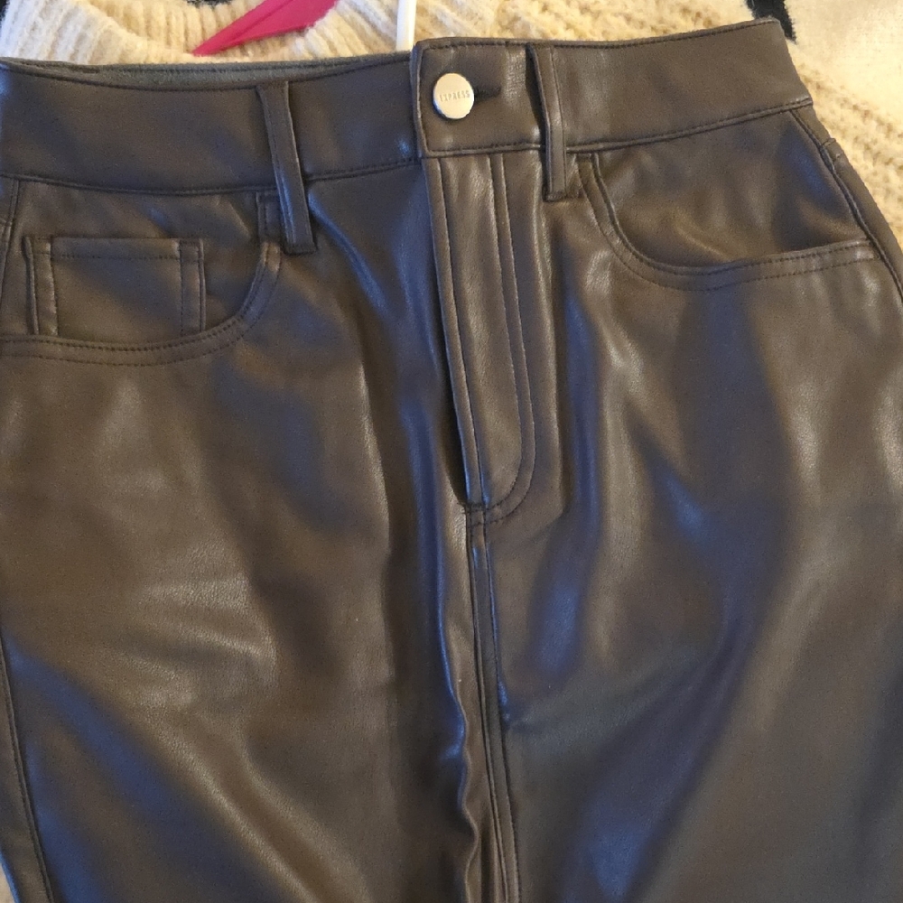 Express Women's Black Faux Leather Jeggings